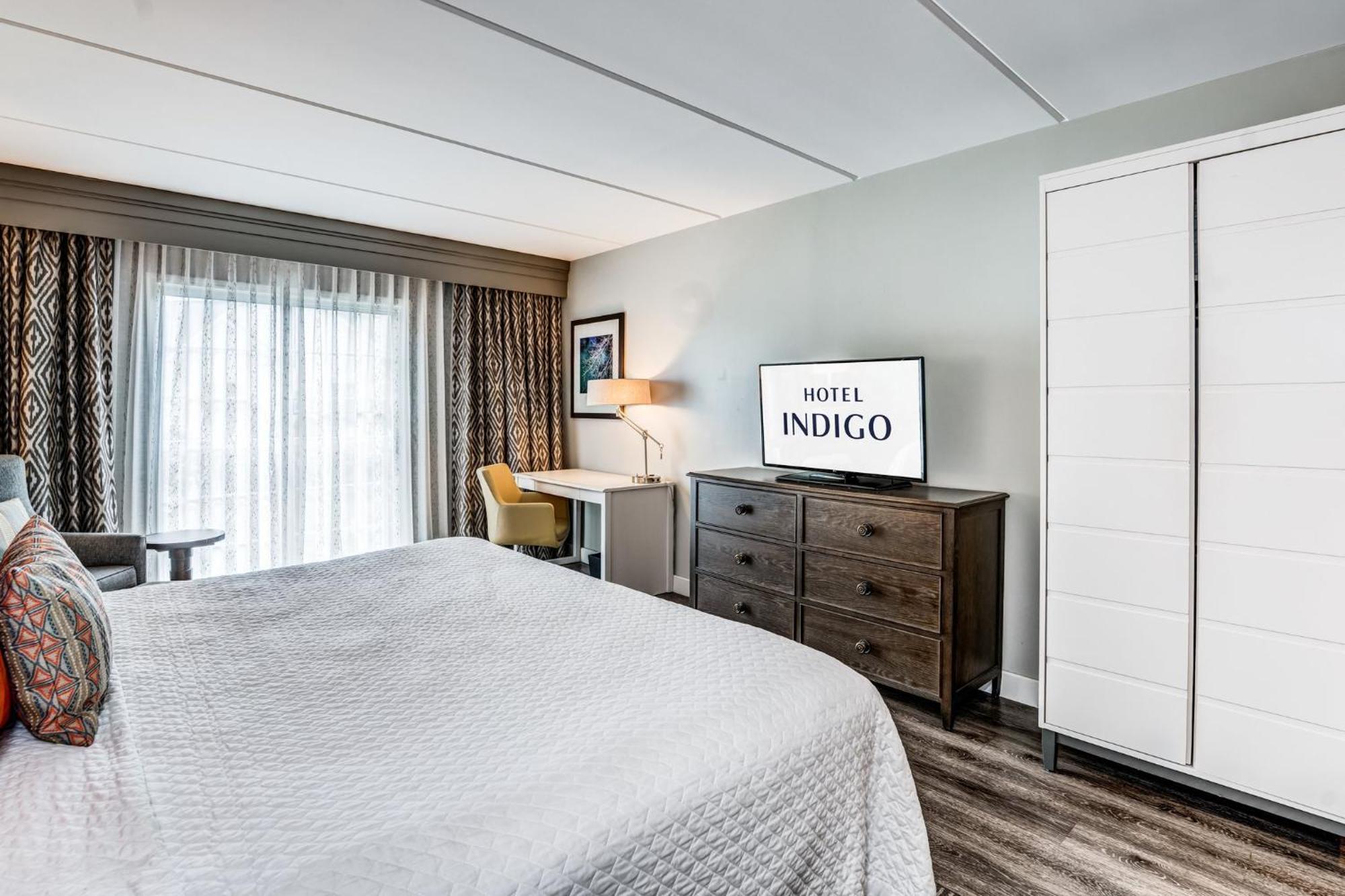 Hotel Indigo Atlanta Vinings By Ihg Smyrna Exteriör bild